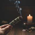 Zwarte Salie Smudge Stick – Actiefoto